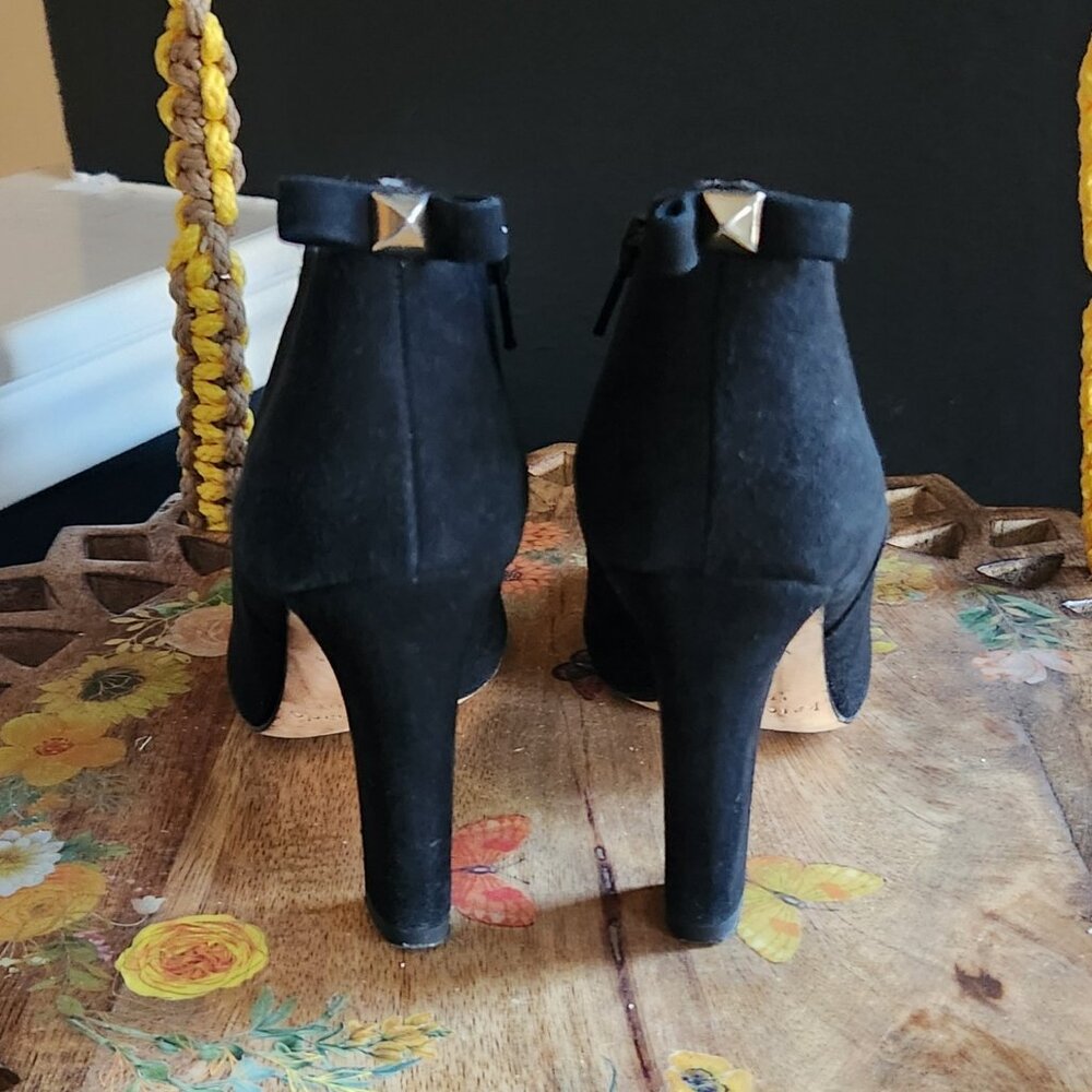 Kate Spade Suede Bootie in Black w/Side Zip and Gold Heel Accent - Picture 4 of 9